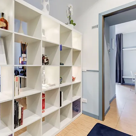 게스트하우스 이지 버짓 콜로세오 4*