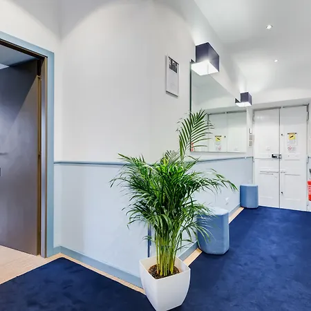 이지 버짓 콜로세오 게스트하우스