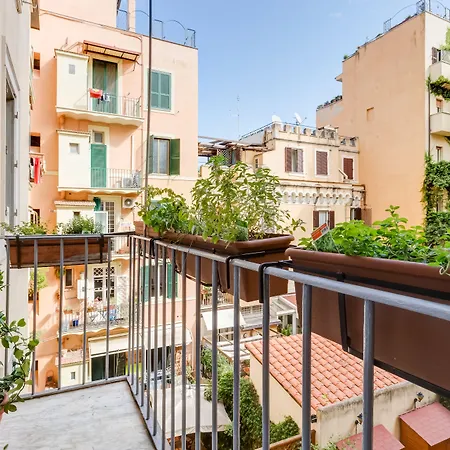 이지 버짓 콜로세오 게스트하우스