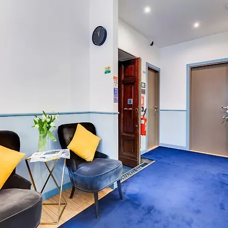 게스트하우스 이지 버짓 콜로세오 로마