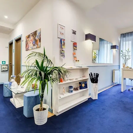 이지 버짓 콜로세오 로마