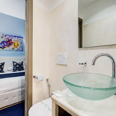 Guest house Easy Budget Colosseo 4*