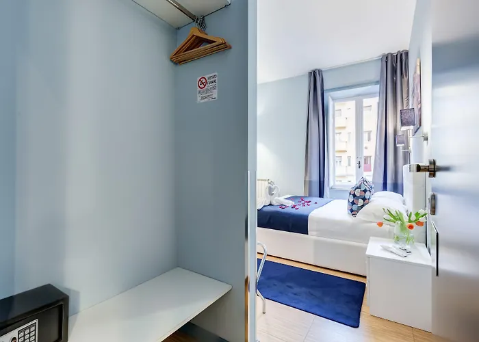 Easy Budget Colosseo Gasthuis 4*