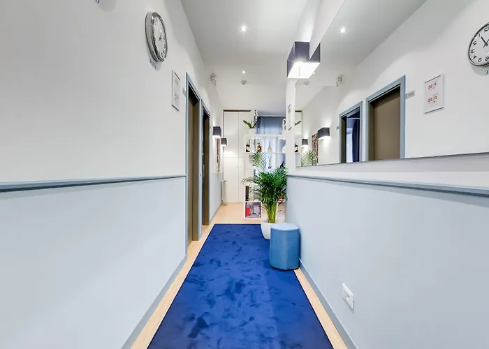 Easy Budget Colosseo Rome