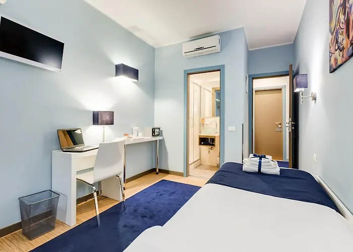 Easy Budget Colosseo Rome